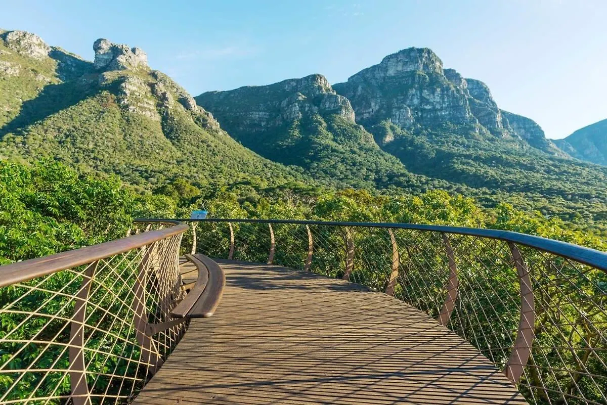 Mountain Views- Family Home, Balcony, Views! Cape Town 0*,  South Africa